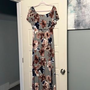 Off the shoulder Maxi dress
